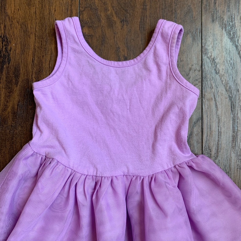 Old navy toddler dress - Picture 2 of 9